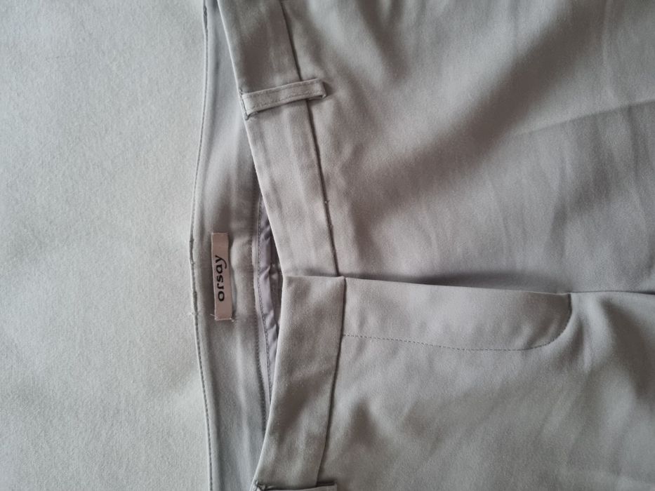 Pantaloni eleganți damă