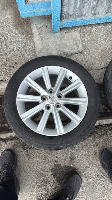 Продам диск с шинами