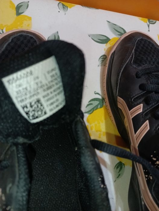 Asics Flare кожени N 35,5 - 8 €