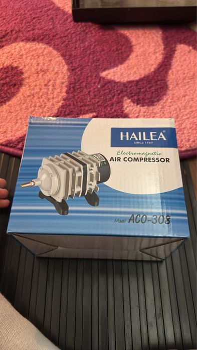 Vand 6 Acvarii de 54 litri aproape noi, compresor aer, bureti