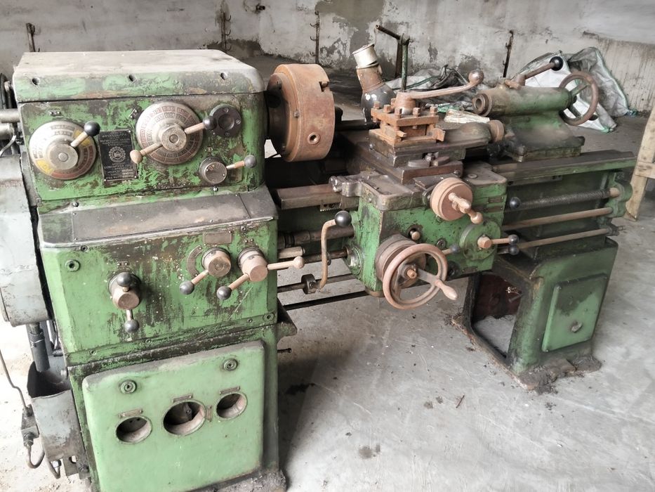 Продам токарный станок