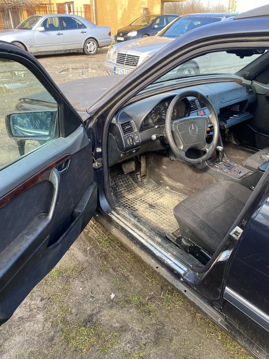 Mercedes-Benz c250 TD W202 om605 на части