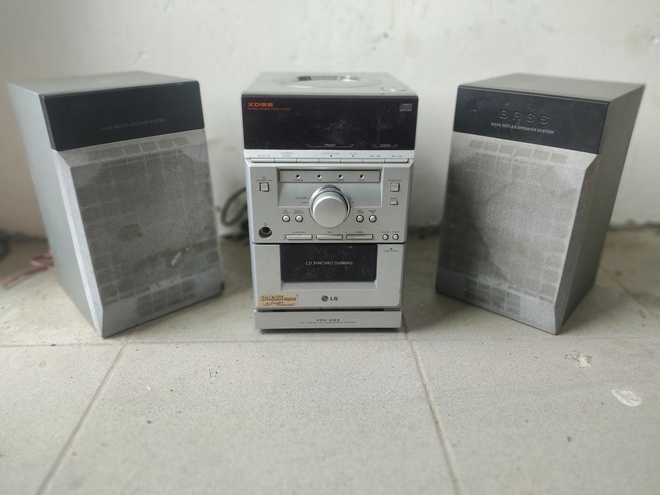 Продам Музыкальную систему Lg