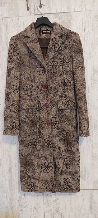 Продавам дамски палта