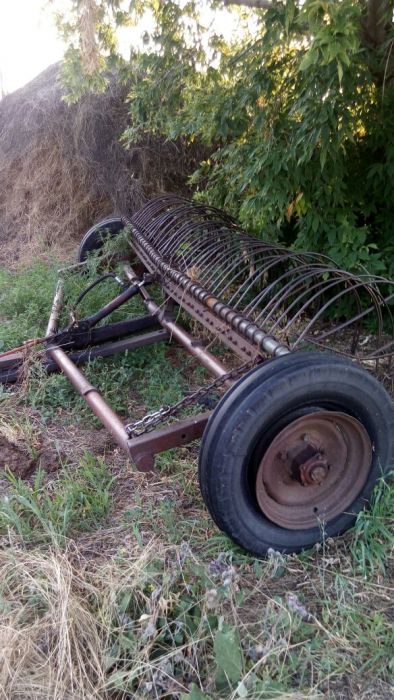 Трактор МТЗ с навесным