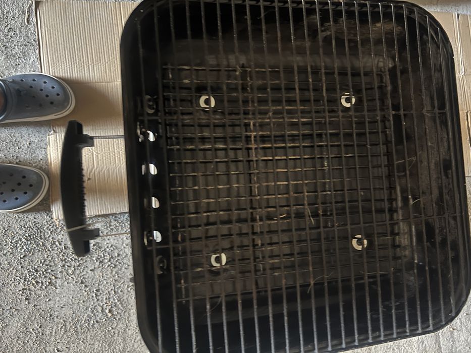 Продам барбекюшницу гриль