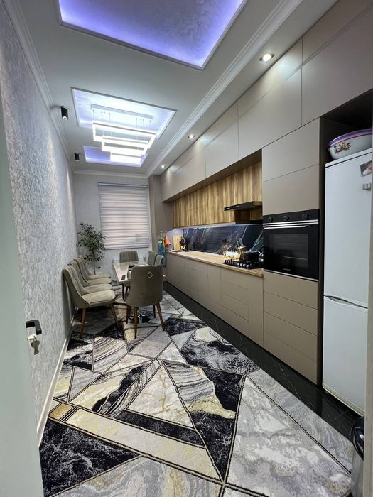 Продаётся Замона 5/3-4/4 150 м² дуплекс новостройка ,
5/3-4/4 150 м²