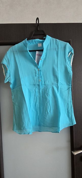 Продавам дамски дрехи на едро