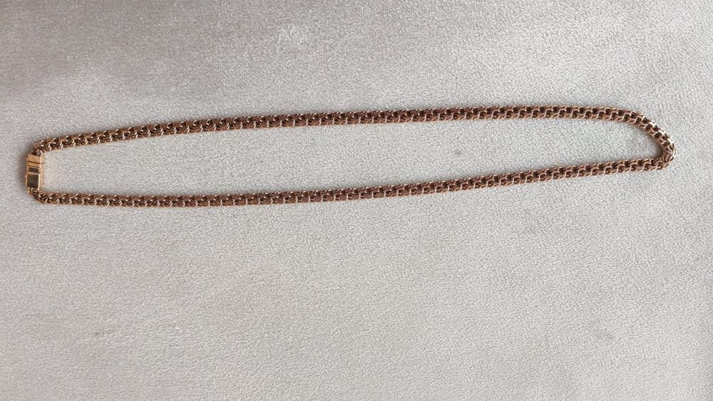 Продам золотую цепочку