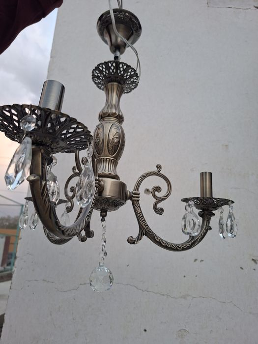 Люстры в хорошем состоянии