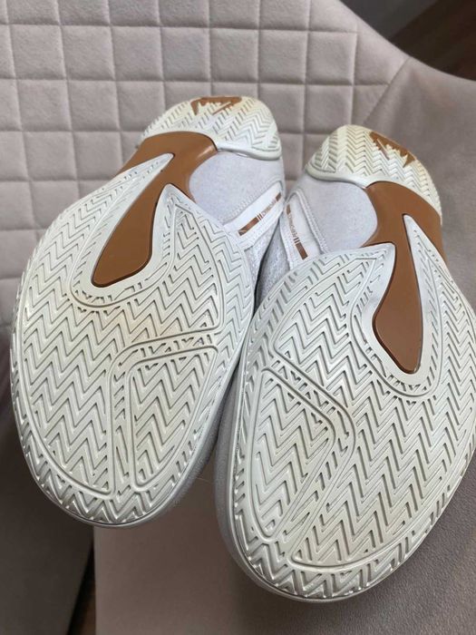 Încălțăminte de box Venum Elite Boxing white/gold