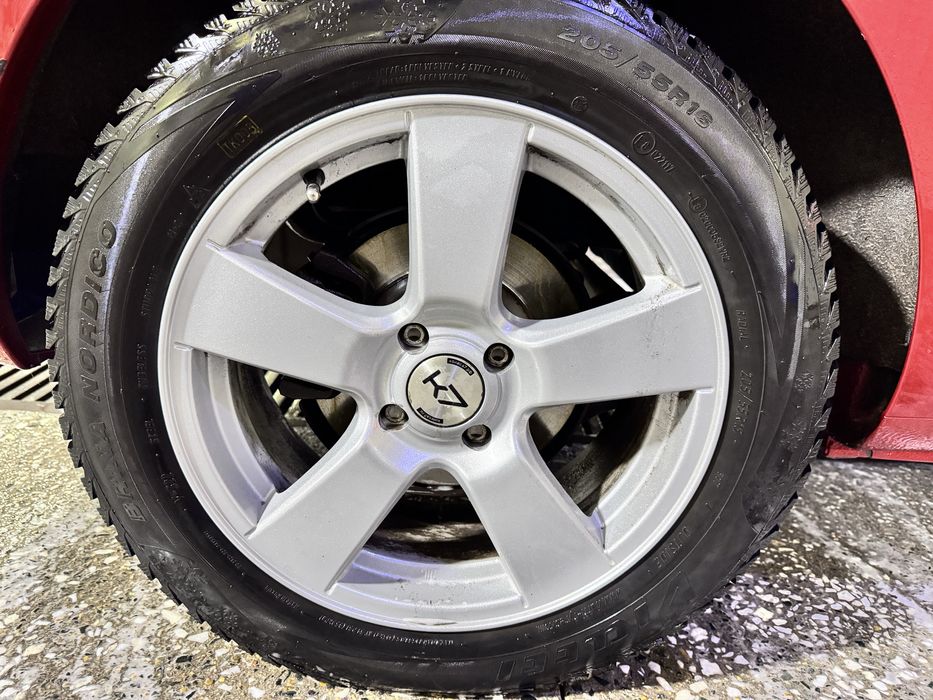 Комлпект зимней резины R16 с дисками