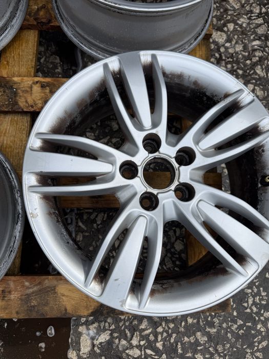 Алуминиеви джанти Audи Q3 7Jx 17" ET43 5x112 8U0601025P ном 512