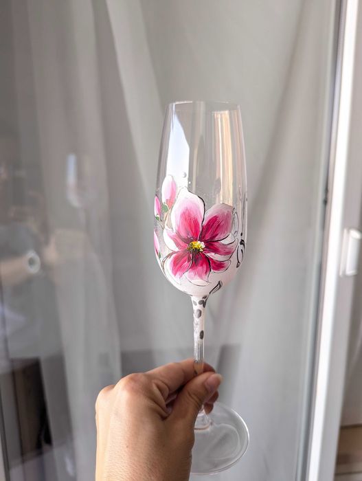 Set 2 pahare mire si mireasa - pictate manual