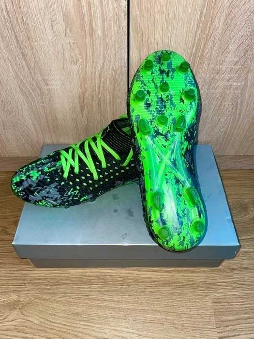 !! Reducere !! Ghete de fotbal puma future