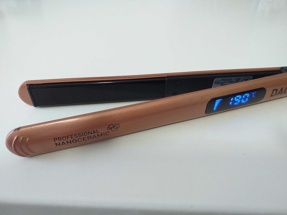 Placa intins parul profesionala GHD si DAGA PROFI NANOCERAMIC