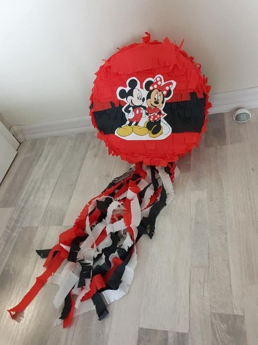 Тематична пинята с 1кг бонбони