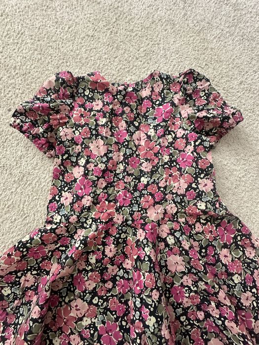 Платье на девочку