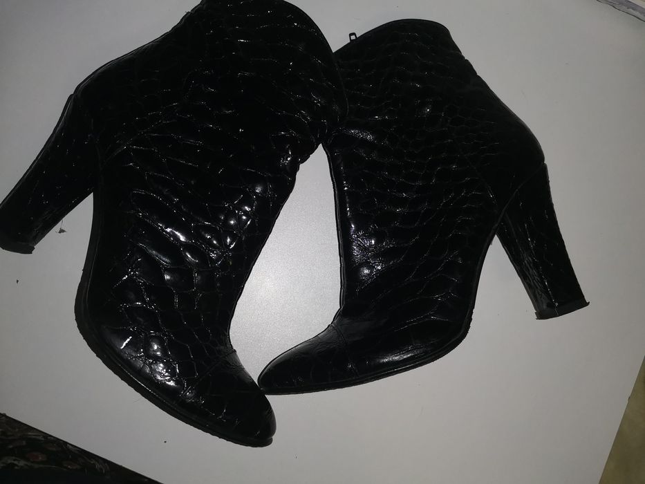 Botine din piele naturala mar 36