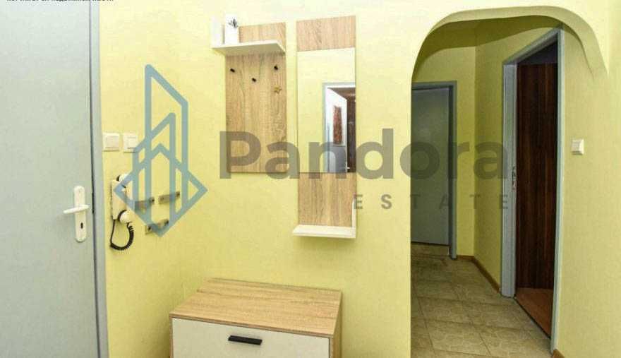 Двустаен апартамент под наем в кв. Бели брези