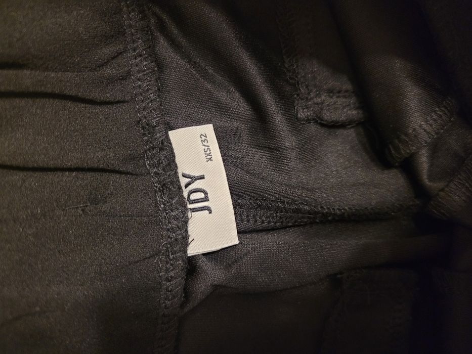 Pantaloni negru lejer