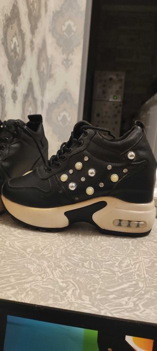 Срочно Разная обувь