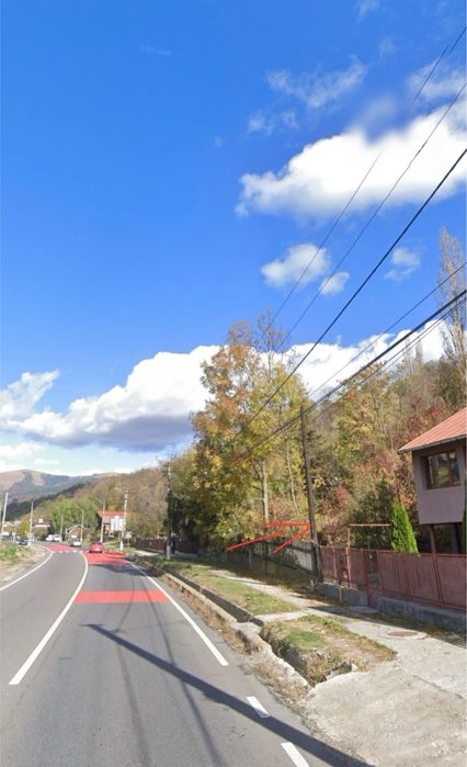 Vand teren pe sosea la DN langa primaria Comarnic