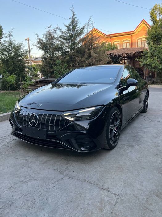 Mercedes benz AMG EQE 53  2023