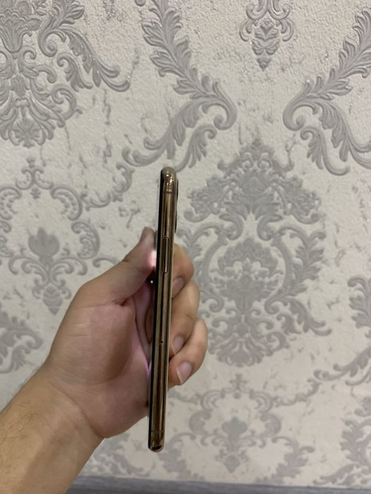 Iphone 11 pro gold
