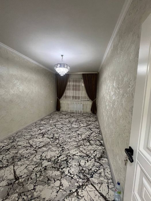 3хона 3 этаж евр кв сотилади