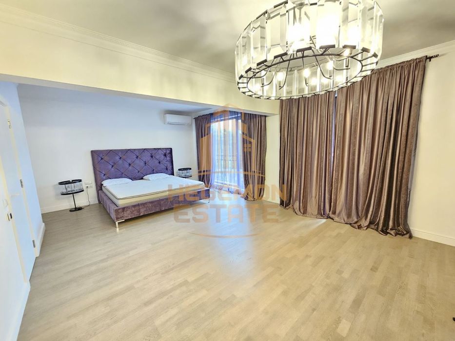 Продава се Тристаен апартамент в к.к. Златни пясъци - 159 кв.м за 2076 €/кв.м - Снимка #6