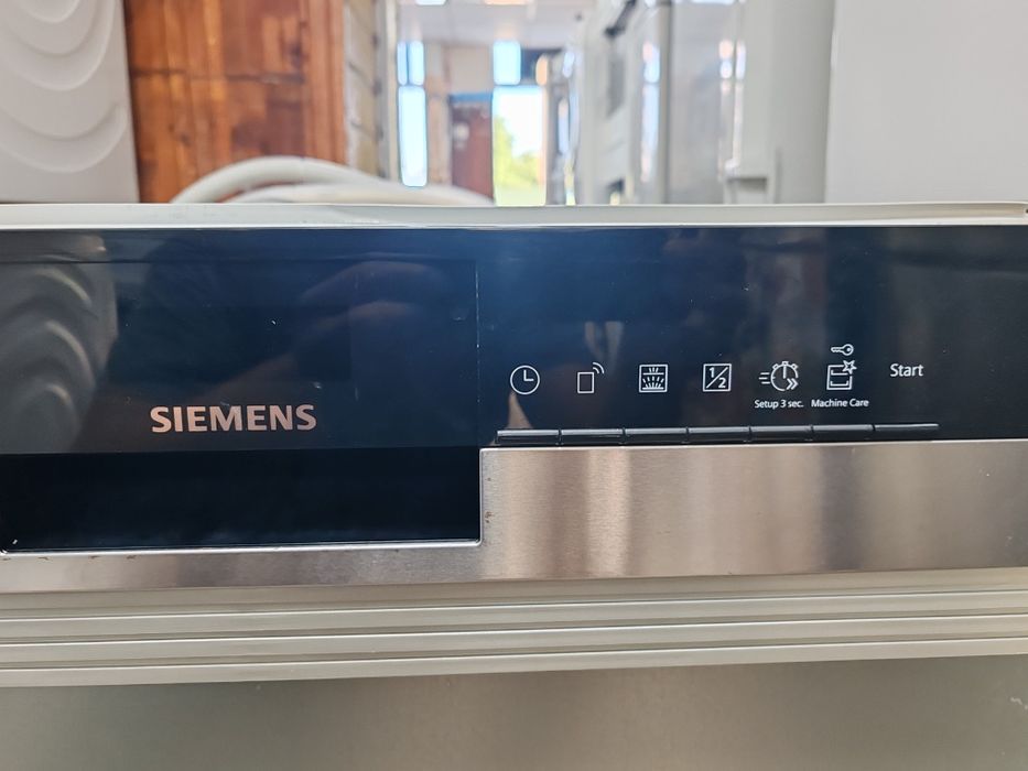Широка 60 см съдомиялна за вграждане Сименс Siemens A +++  WI-FI  13 комплекта с 2 години гаранция!