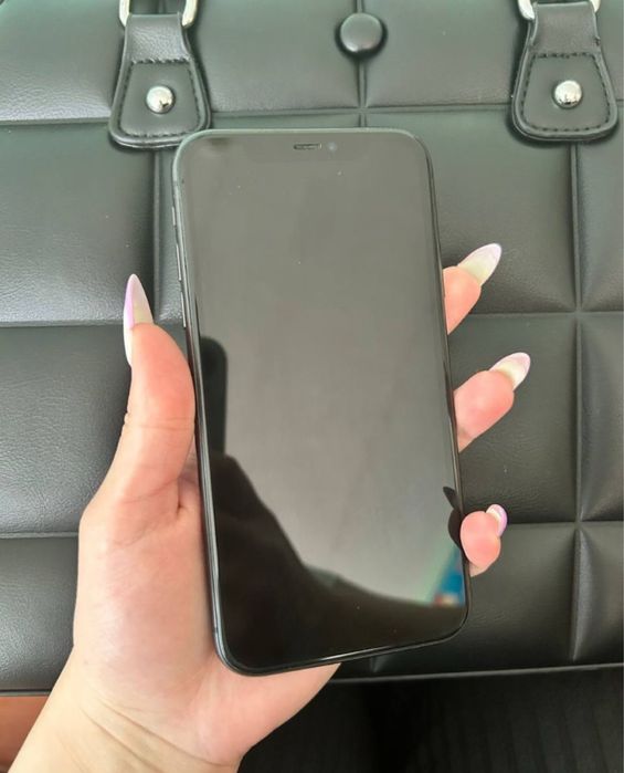 Срочно продам iphone 11 128 gb