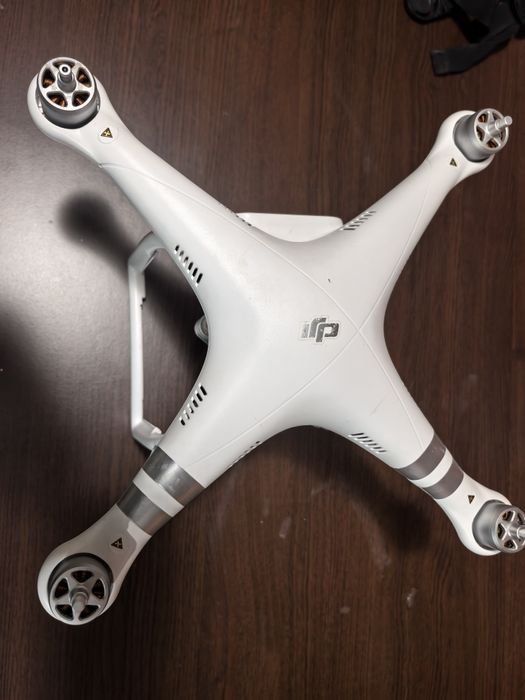 Дрон DJI Phantom 3 Advanced