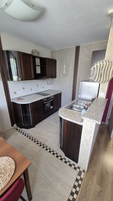 Дава се под наем Двустаен апартамент в София, Редута - 72 кв.м за 586.5 € - Снимка #2