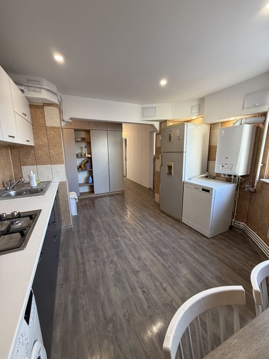 Apartament de inchiriat Mazepa 2