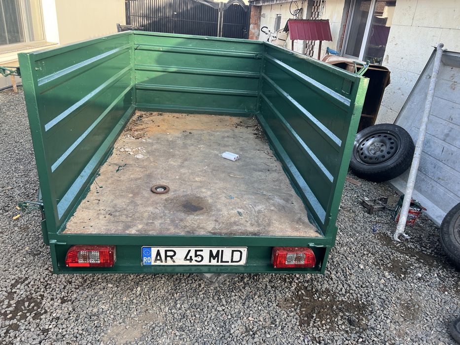 Schimb remorcă de 750 kg