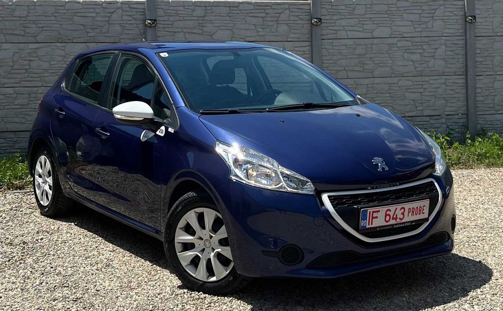 Peugeot 208 1.0 VTi Like Rate Avans 0 %