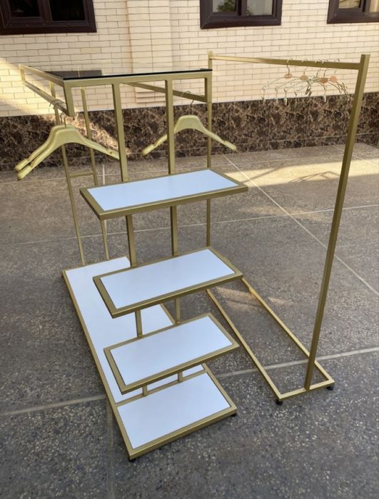 Шымкент Торговое оборудование для одежды