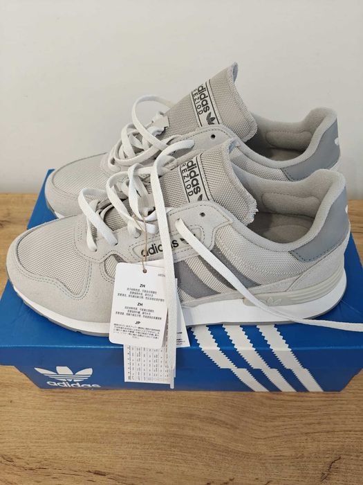 Adidas Treziod 2 IH3802 Marimea 42 2/3 Gri