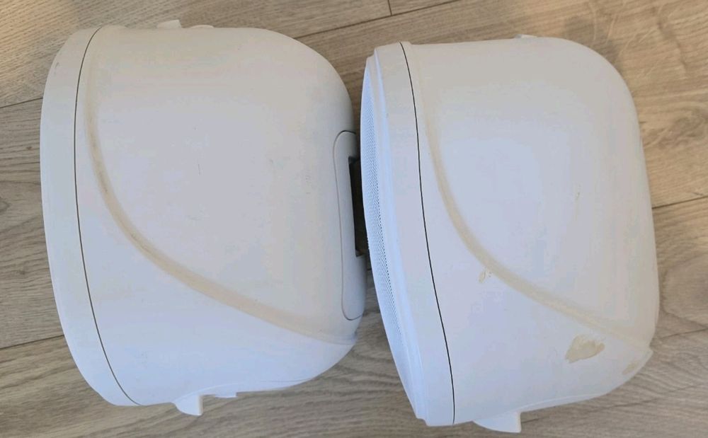 Doua difuzoare comerciale OVO - W ALB 30W