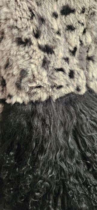 Страхотно ново палто, от естествена кожа.