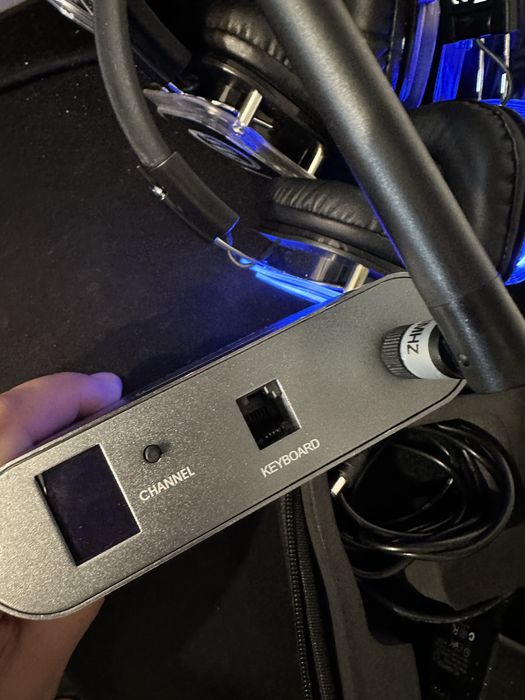 Transmitator stationar IBF wireless TX500 + 6 Casti Silent Party !