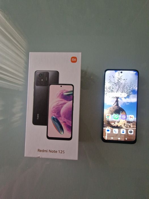 Продавам Redmi note 12s