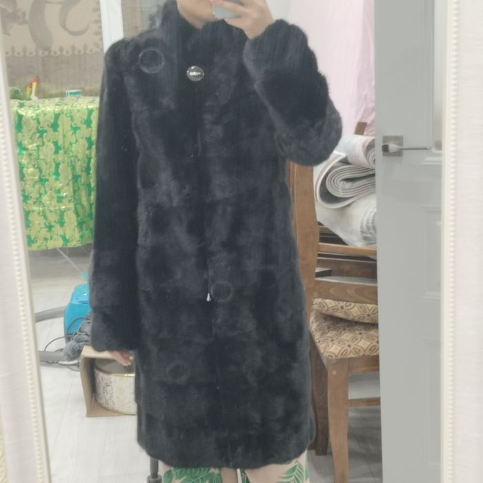 Продам норковую шубу