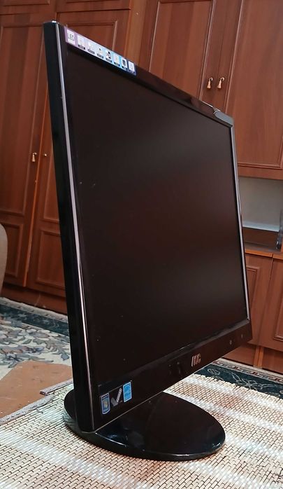 Монитор АОС , 19 Дюйм, сенсорная панель управления, завод.