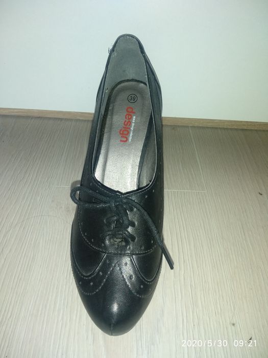 Pantofi dama negri mărimea 39 nepurtati