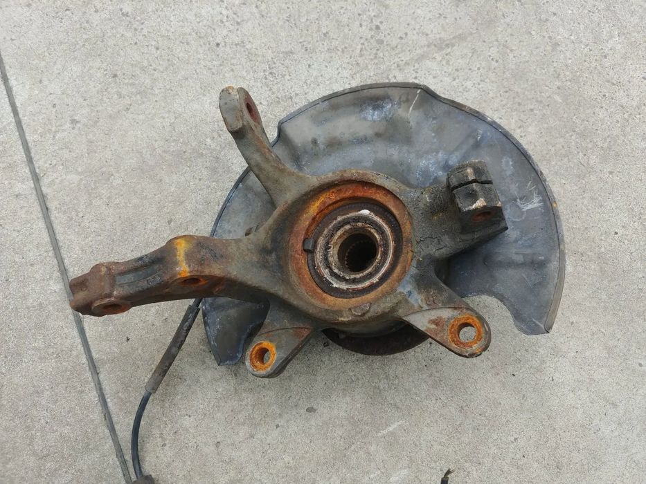 fuzeta dreapta fata 1.9 d suzuki sx4 fiat sedici