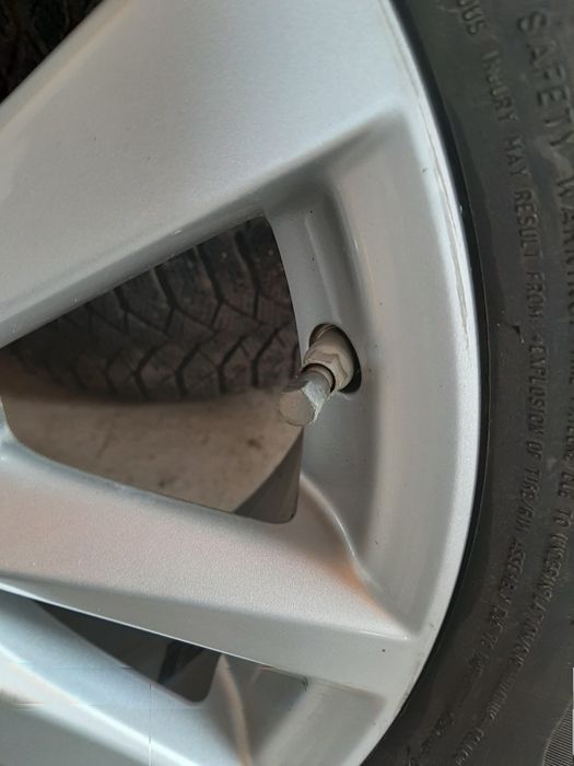 Продам диски на Тойота