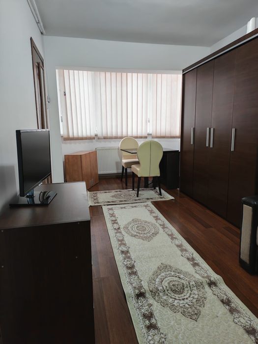 Garsonieră de inchiriat